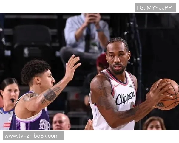 梦回巅峰时刻莱昂纳德半场狂砍21分续写20传奇生涯第2长纪录 梦回巅峰时刻莱昂纳德半场狂砍21分续写20传奇生涯第2长纪录