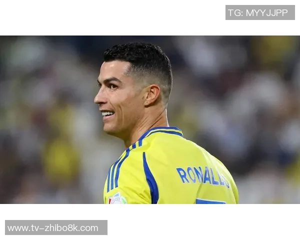 昔日队友重聚回忆C罗与卡雷拉斯内马尔与埃基蒂克梅西与西蒙斯的传奇故事